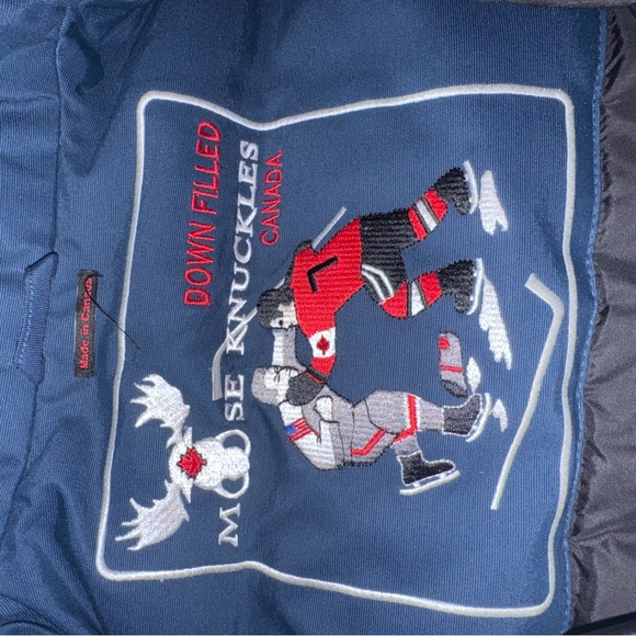 Women’s Moose Knuckles Jacket - Picture 4 of 5